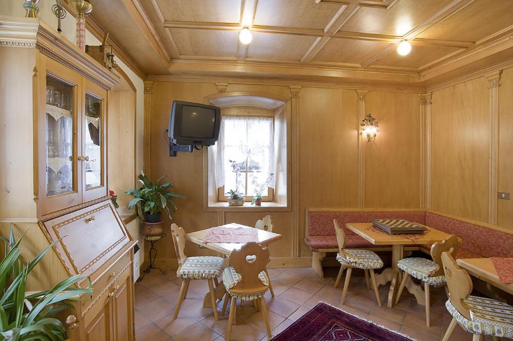 Hotel Erika Auronzo di Cadore Ngoại thất bức ảnh