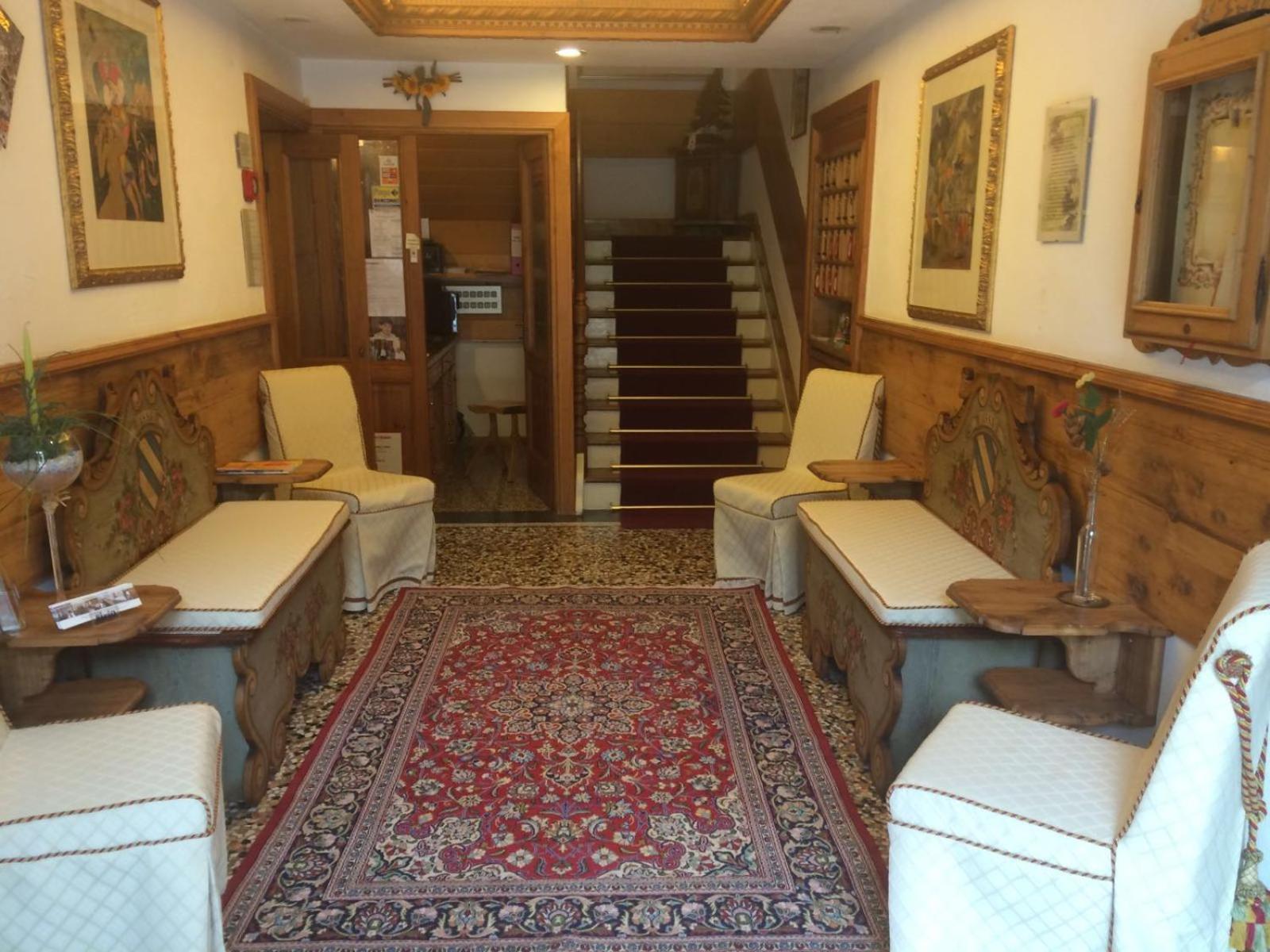 Hotel Erika Auronzo di Cadore Ngoại thất bức ảnh